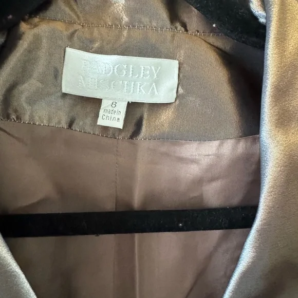 #333-9 Badgley Mischka 3 Pc Suit Bronze 8 skirt Straight, Jacket Open Front NWOT - Picture 9 of 16